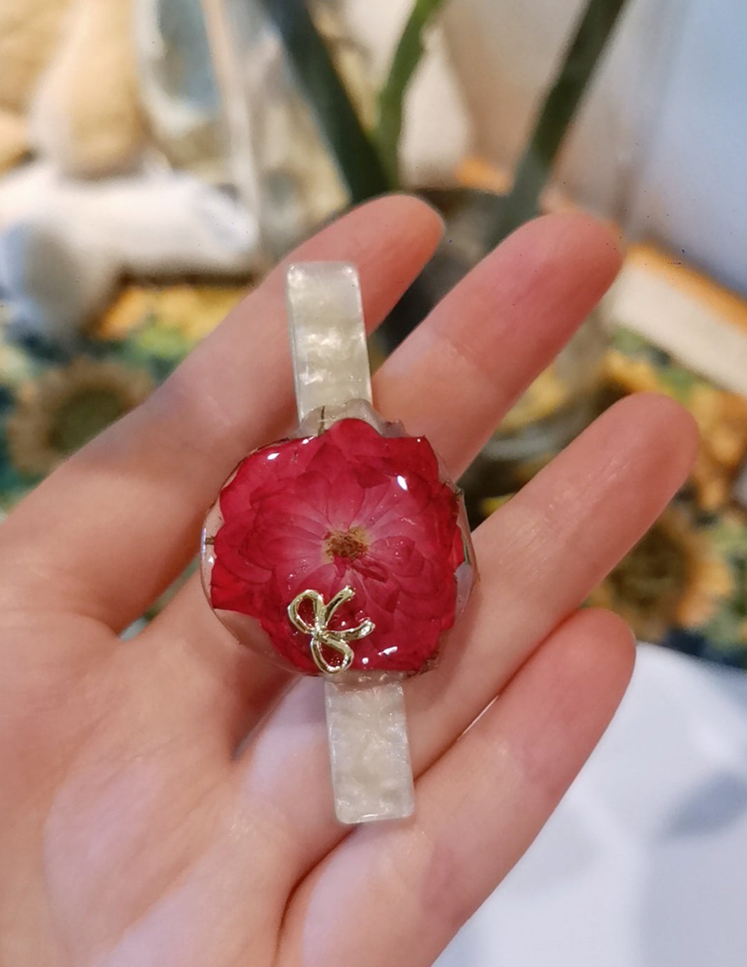 Horquillas de flores prensadas de espuela de caballero roja