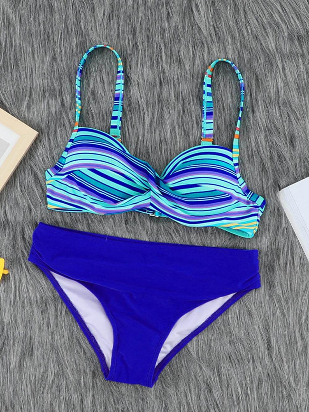 Push Up Renkli Çizgili Leopar Desenli Bikini İki Parçalı Set