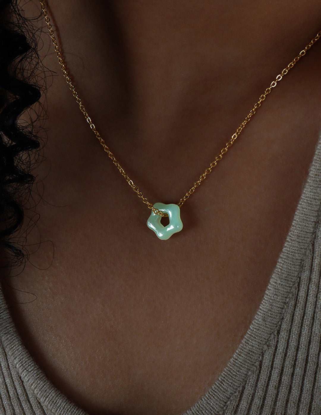 Flower Jade Necklace