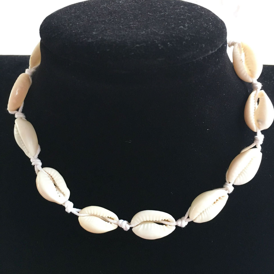 Colier la modă Hawaiian-Inspired Shell: Choker Casual Handmade din oțel inoxidabil de culoare argintie