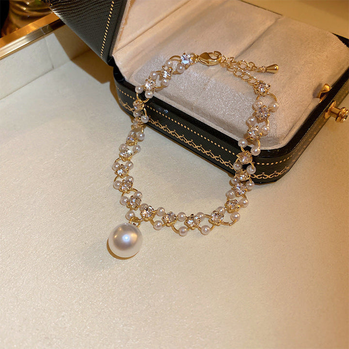 Lrregular Pearl T-Buckle armband med pärlor