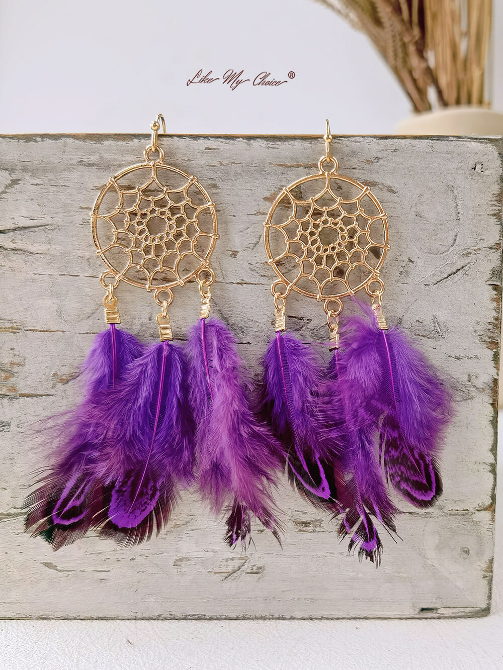 Pendientes largos de plumas atrapasueños estilo boho