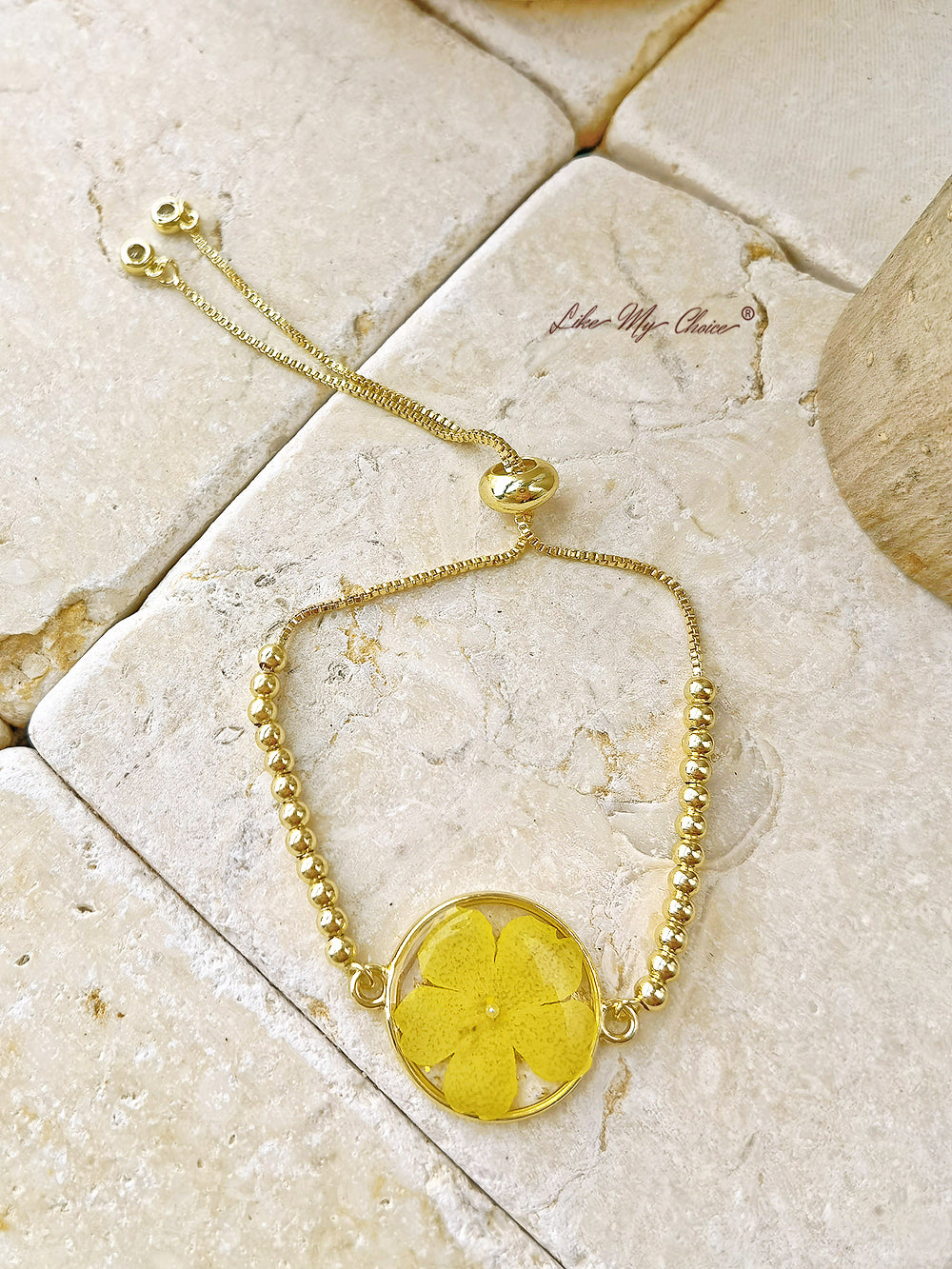 Bracelet rond gaufré à l'époxy jaune