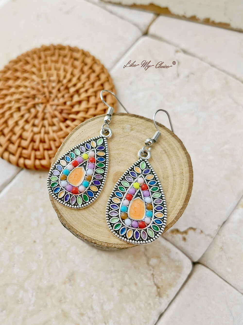 Pendientes boho lágrima de colores