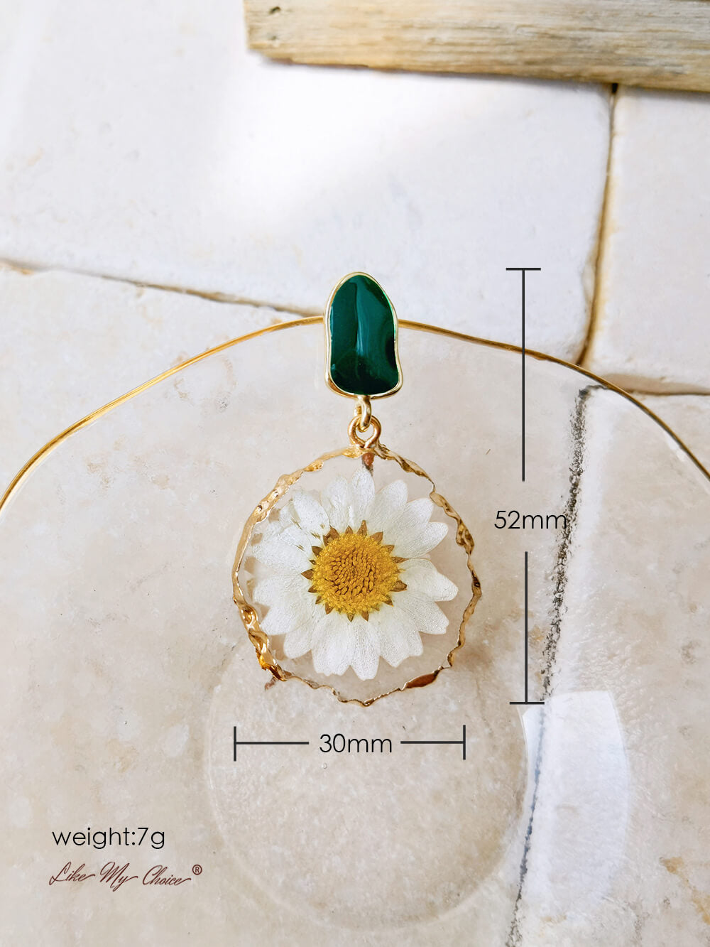 Boucles d'oreilles marguerite bordée d'or