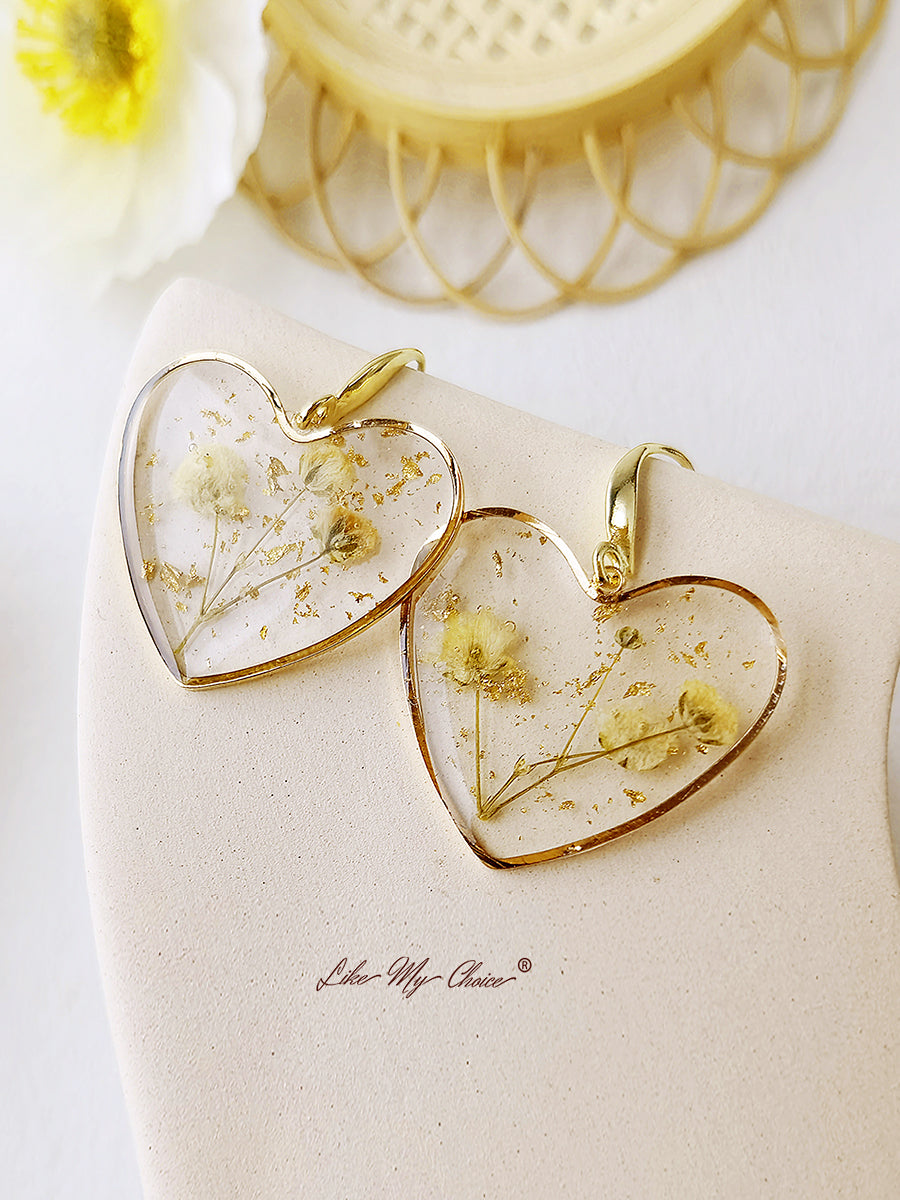 Boucles d'oreilles fleurs pressées - Coeur en résine Fleur séchée