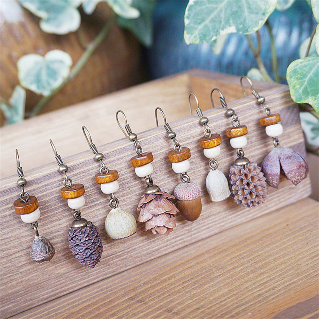 Boucles d'oreilles rétro en bois massif et fruits séchés