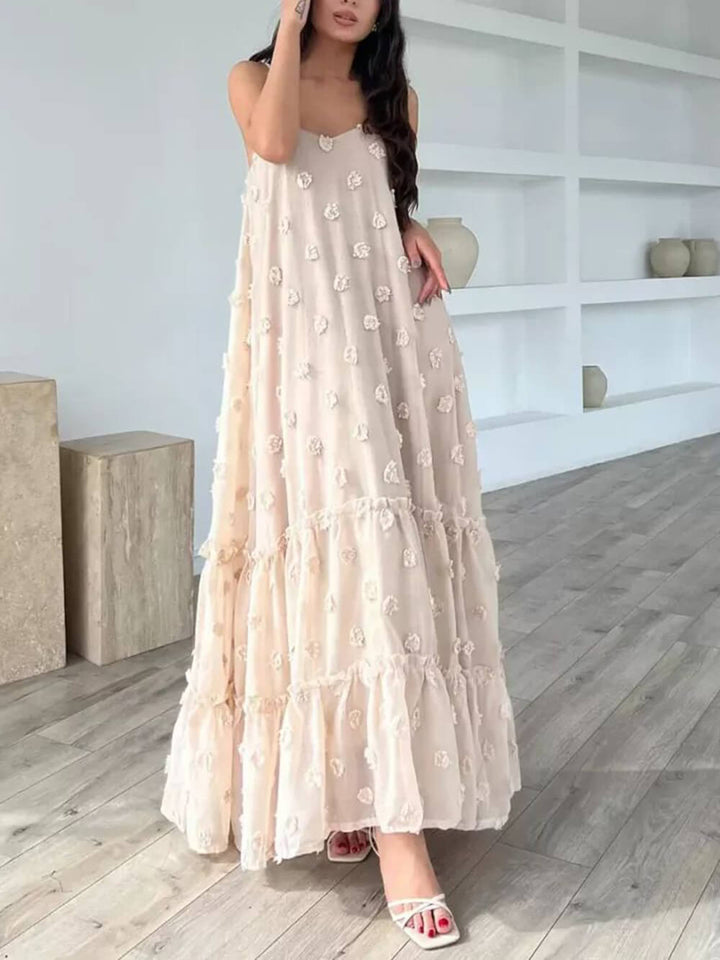 Vestido maxi solto em camadas com decoração floral bonita em linha A