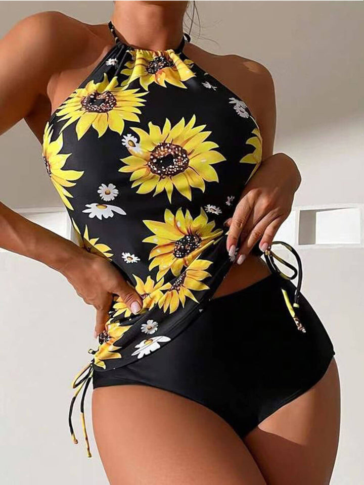 Conjunto de tanga com gola haltere e cordão com estampado de girassol