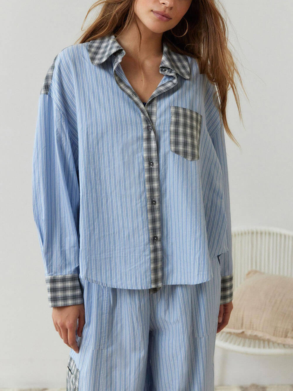 Conjunto de pijama de empalme holgado azul cielo