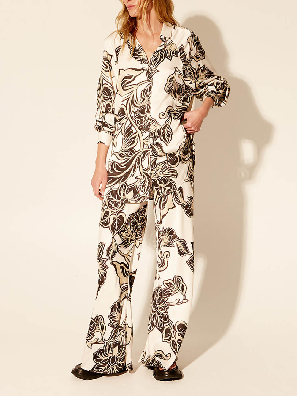 Prachtig oversized shirt met bloemenprint