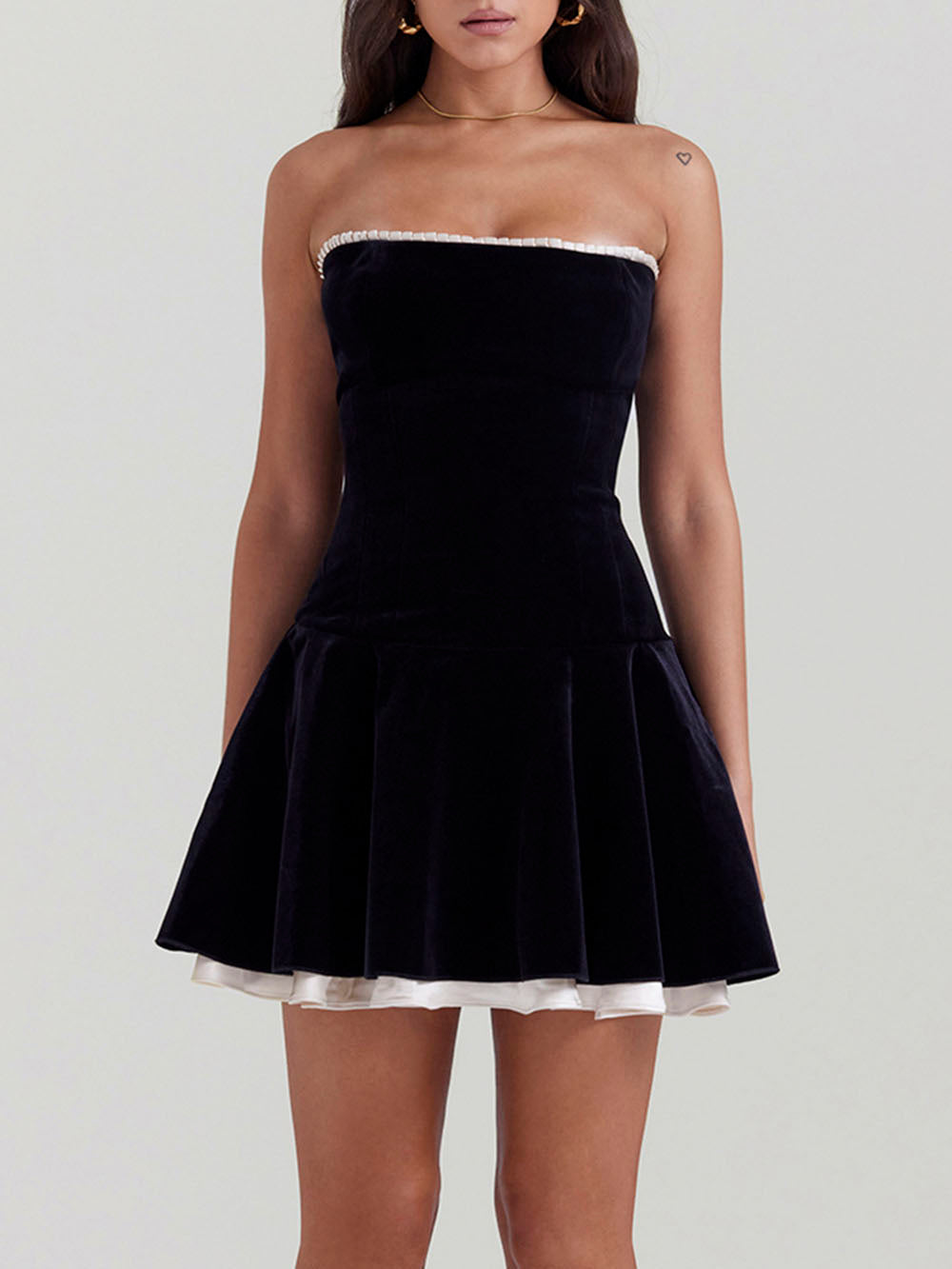 Robe bustier en velours noir