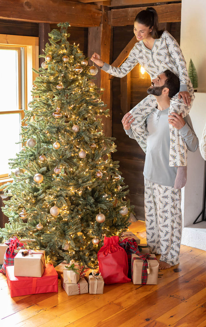 Pijama familiar con estampado de árbol de Navidad