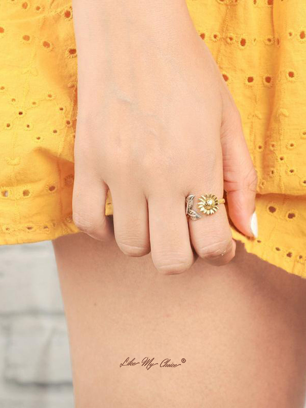 Anillo girasol abre ajustable