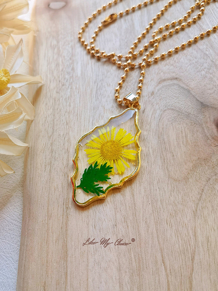 Dried Flower  Yellow Aster Necklace