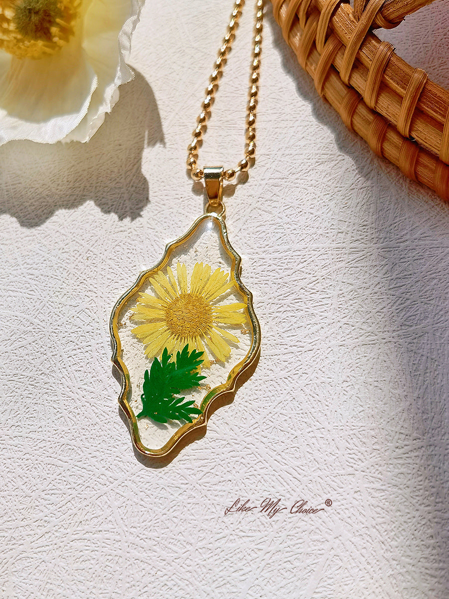 Dried Flower  Yellow Aster Necklace