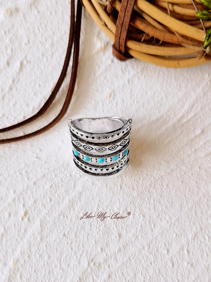 Bague Boho vintage gravée en turquoise creuse