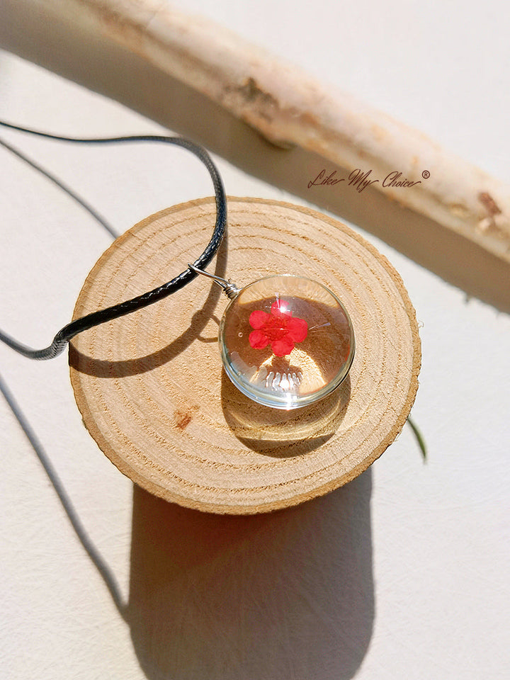 Collier à pendentif ovale pleine lune Peach Blossom