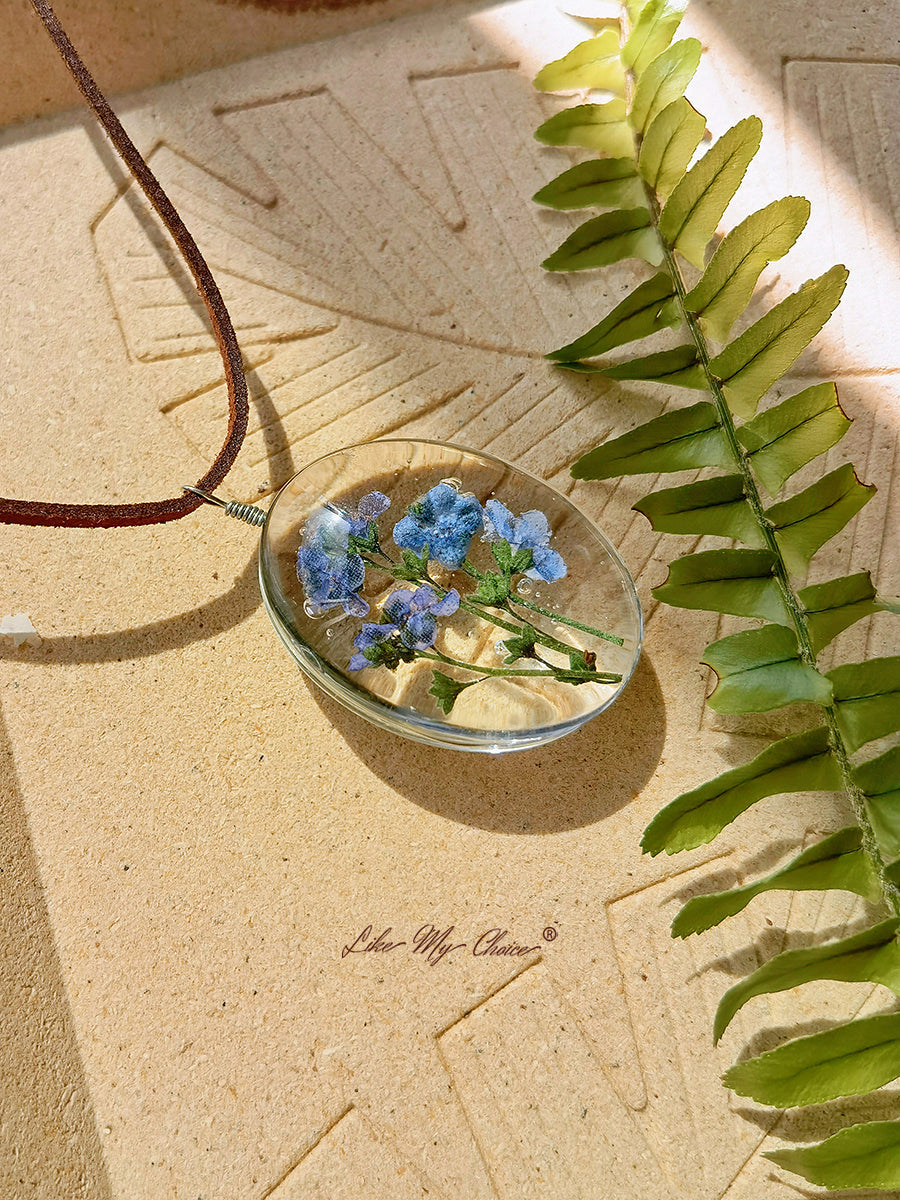 Collier de fleurs séchées Myosotis Pendentif fleur conservée