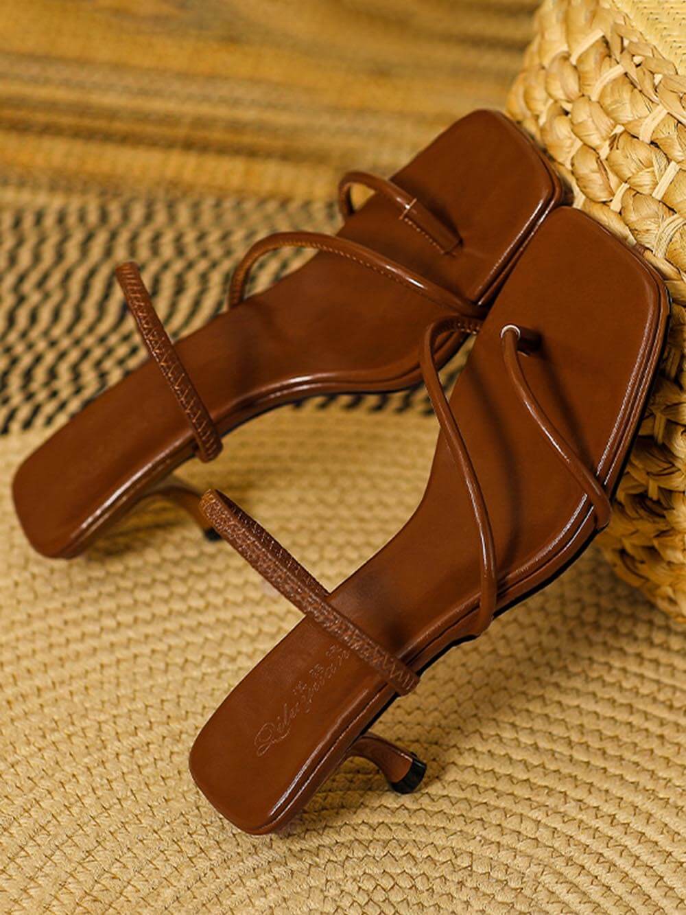 Französische Clip-On Fine Heeled Back Tripping Strap Two Wear Schuhe