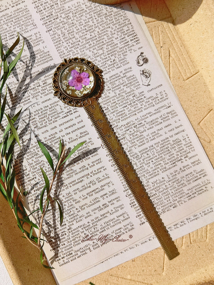 Flori de cireș Retro Metal Bookmark