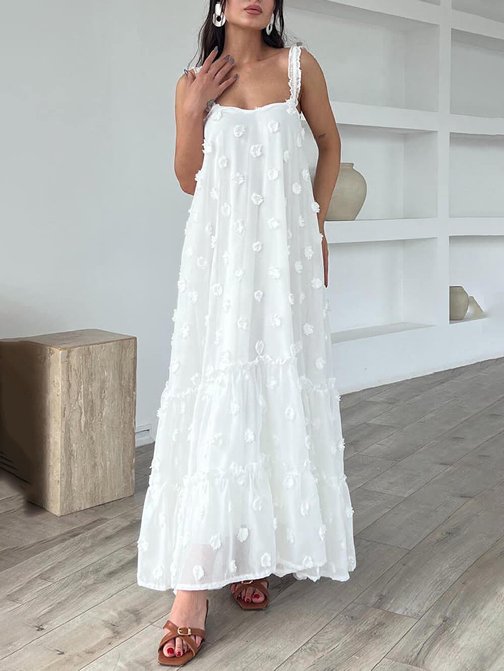 Robe longue ample superposée en ligne A avec décor de jolies fleurs