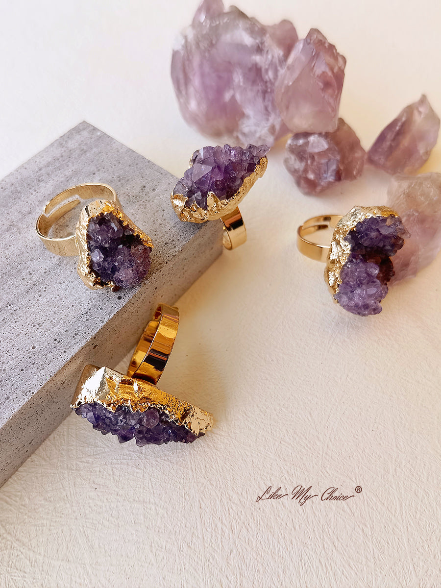 Goldplattierter Ring mit natürlichem Amethyst