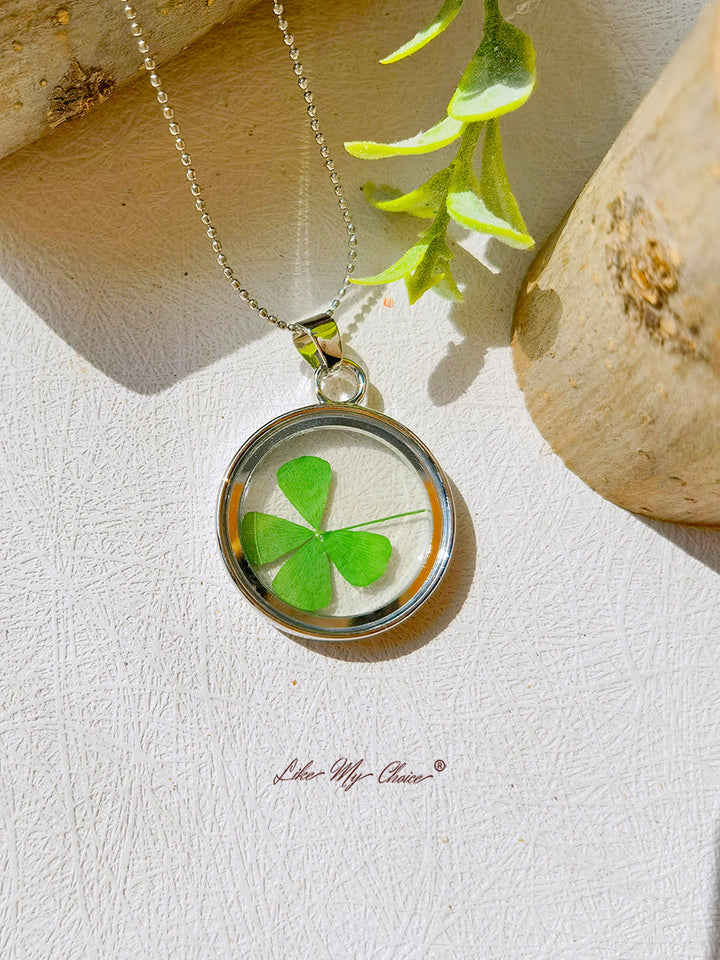 Four Leaf Clover Amulet Necklace