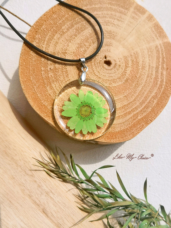 Collier à pendentif fleur hippie