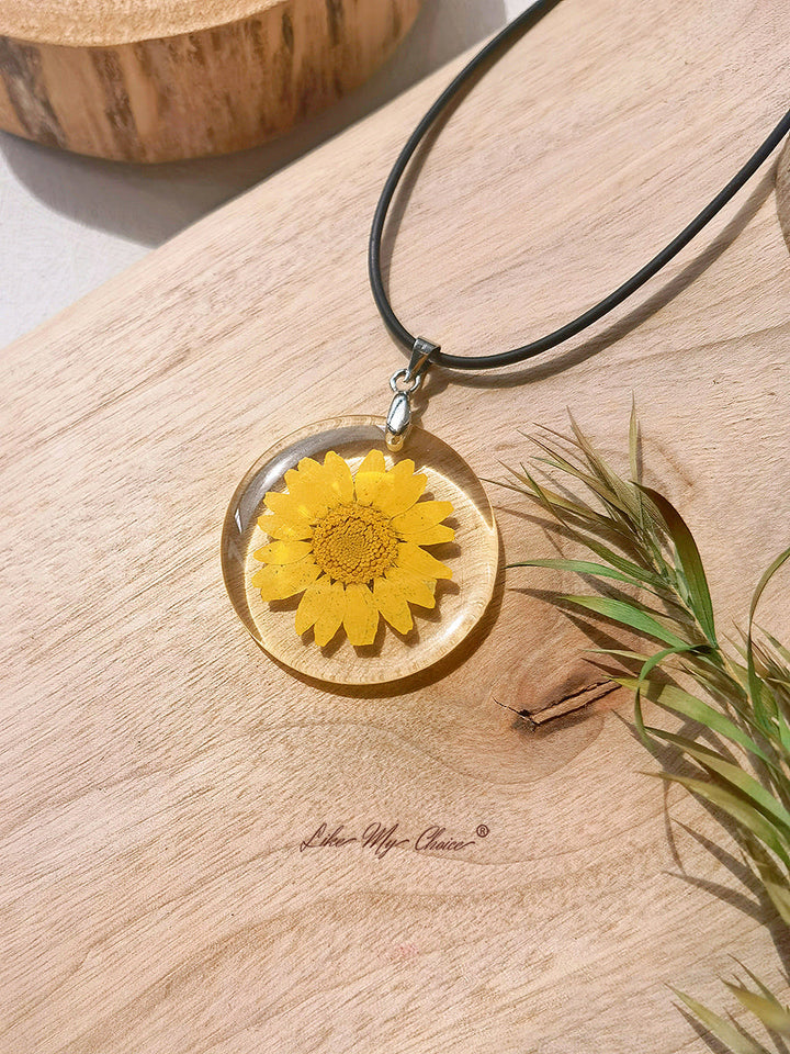 Collier à pendentif fleur hippie