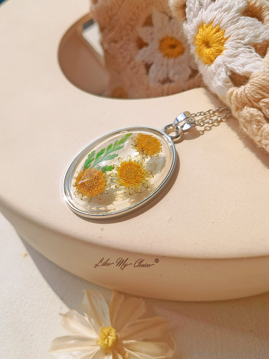 Collier pendentif en résine avec tournesol éternel Fleurs séchées