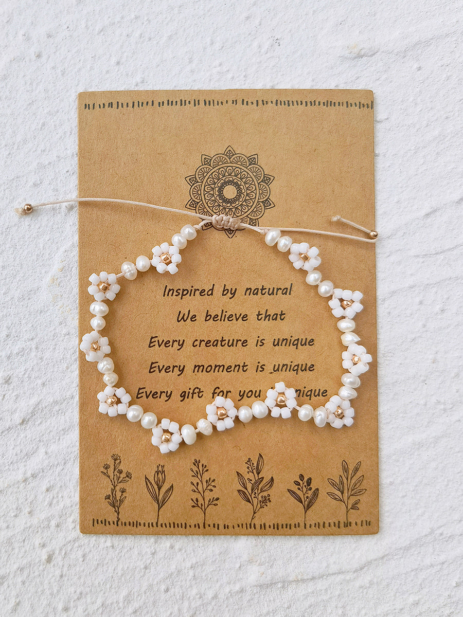 Adjustable Drawstring Beaded Bracelet White Daisy