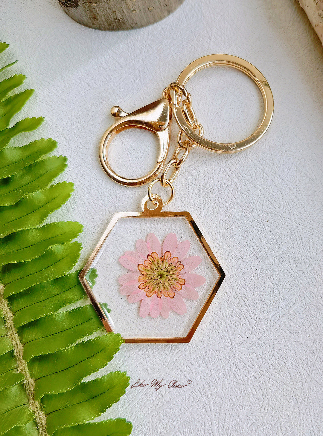 Pink Daisy Keychain