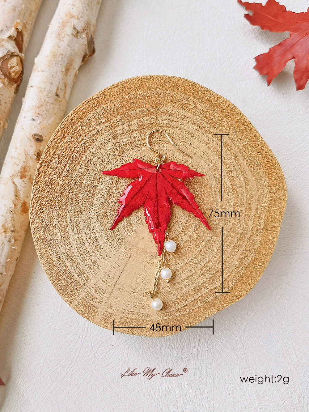 Anting-anting Mutiara Emas Resin Daun Maple Penangkap Matahari