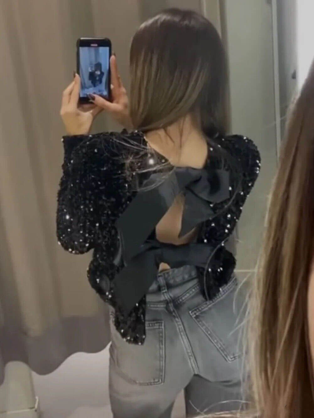 Chaqueta de lentejuelas con lazada