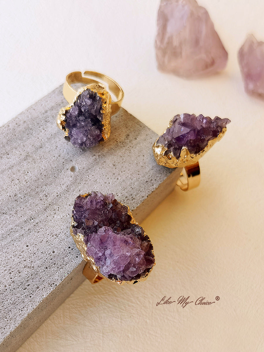 Goldplattierter Ring mit natürlichem Amethyst