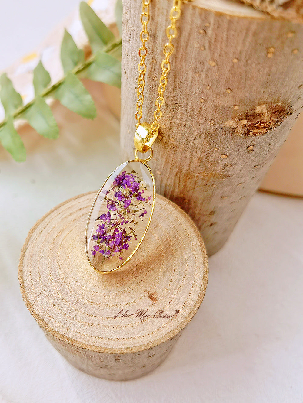 Kalung Resin Alami Liontin Oval Emas Narcissus Mini