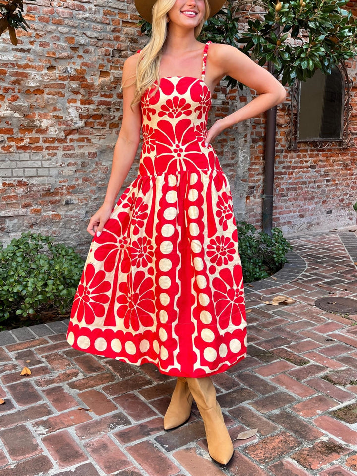 Vestido midi rojo sin mangas con espalda abierta