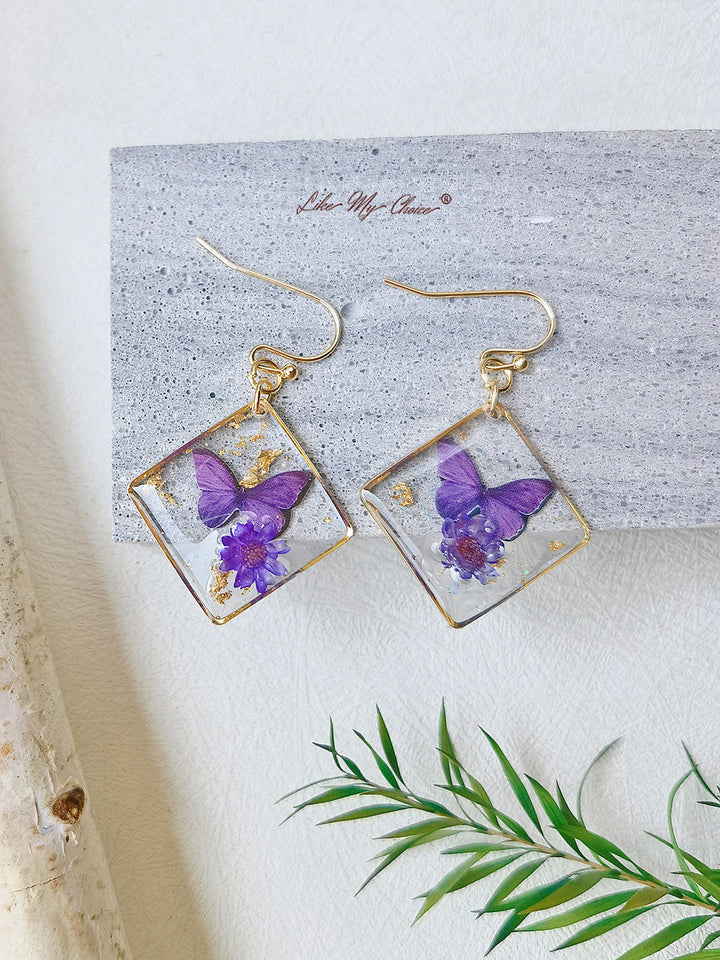 Anting-anting Persegi Kupu-kupu Bunga Kering Gypsophila