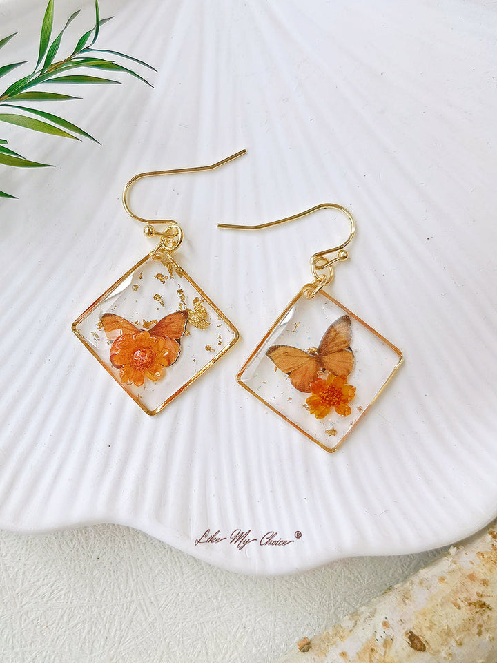 Gypsophila Dried Flower Butterfly Square Earrings