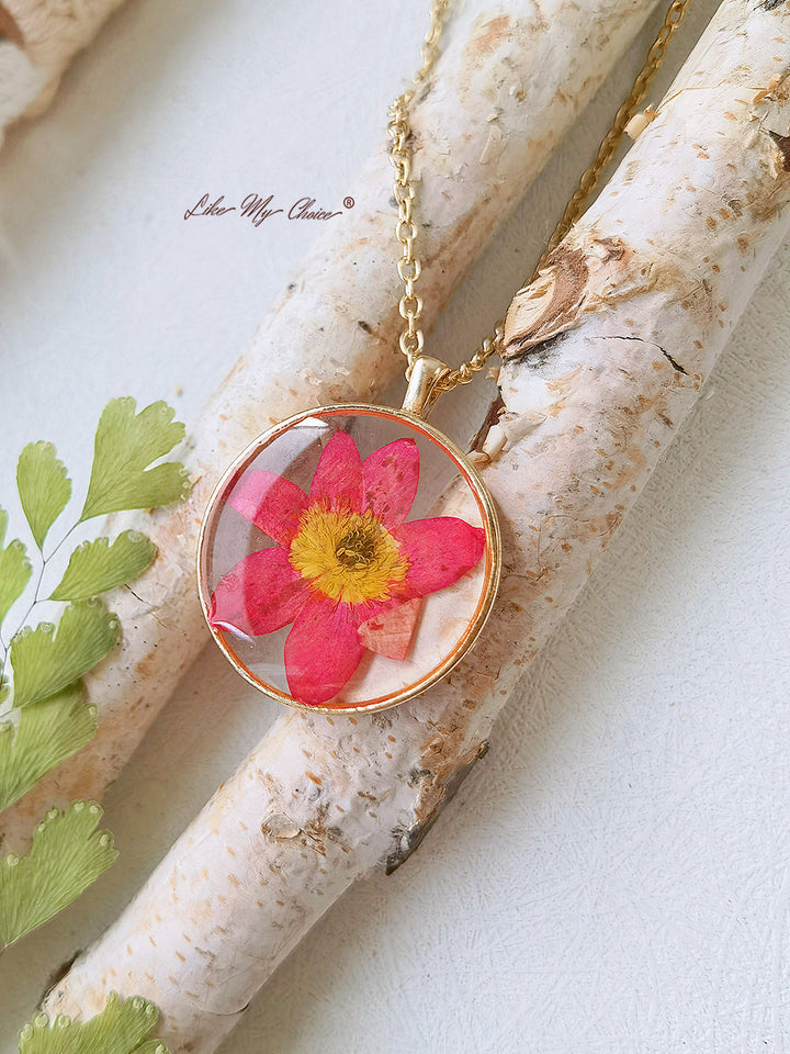 Pendentif fleur d'euphorbe rouge