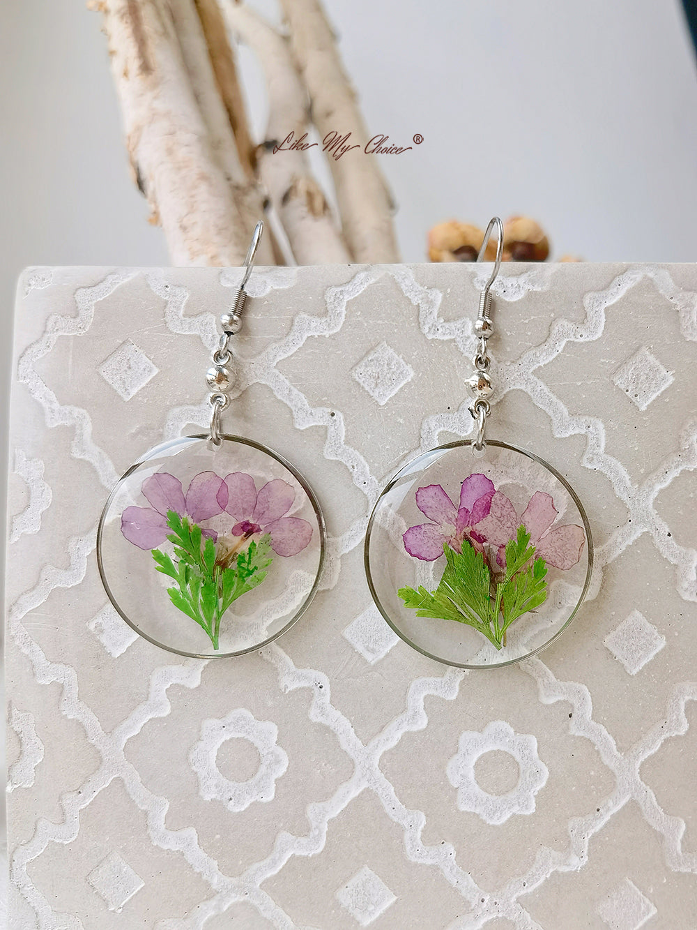 Boucles d'oreilles en résine et fleurs séchées faites à la main