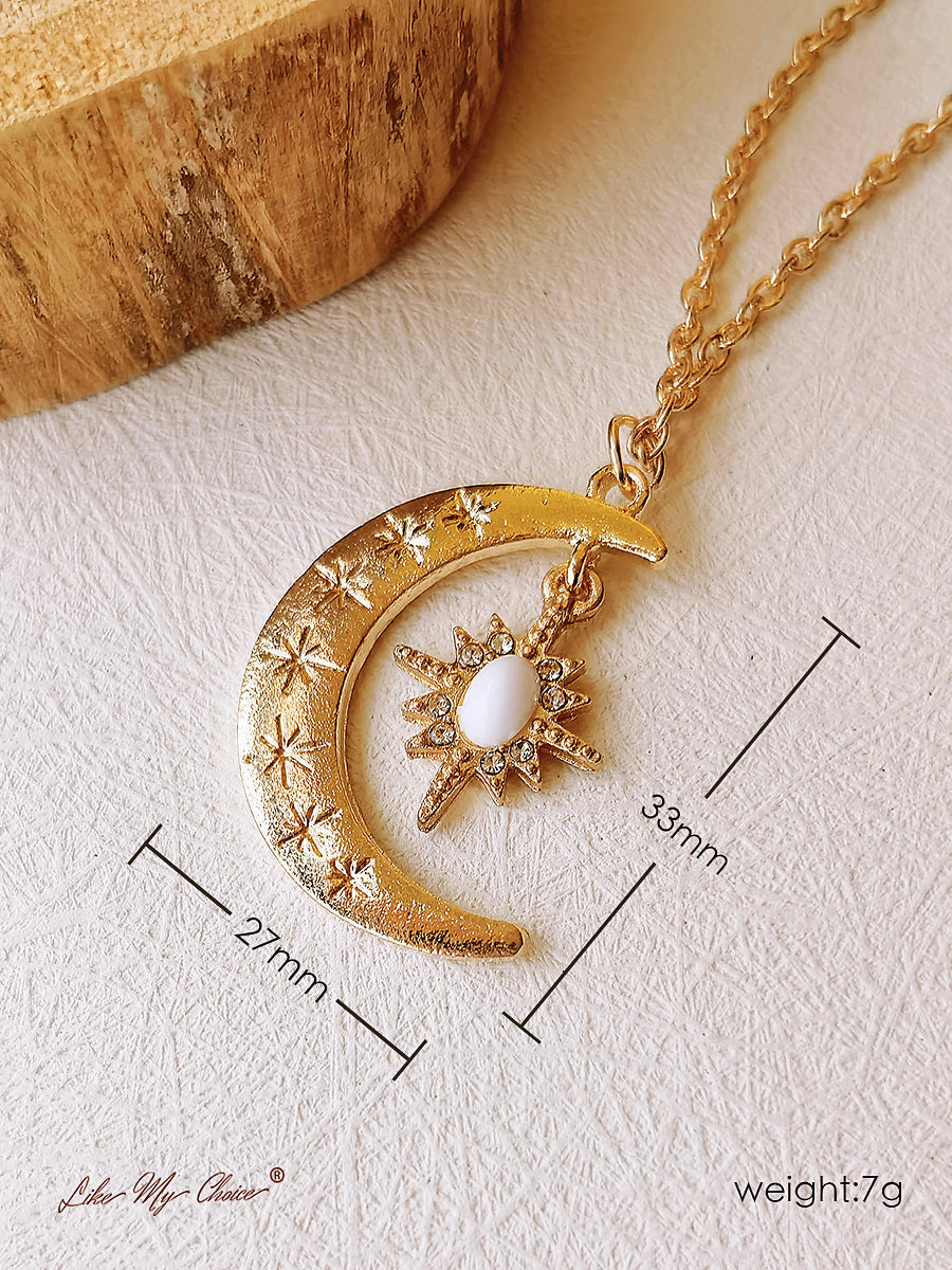 Collier bohème lune et étoile en opale