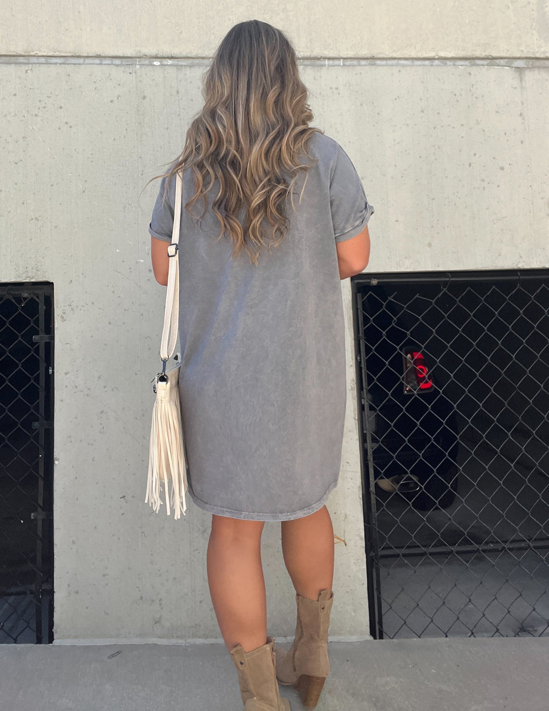 Šaty Nashville Mineral Washed Graphic Tee Dress