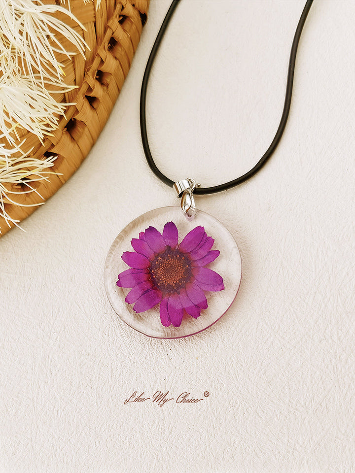 Collier à pendentif fleur hippie