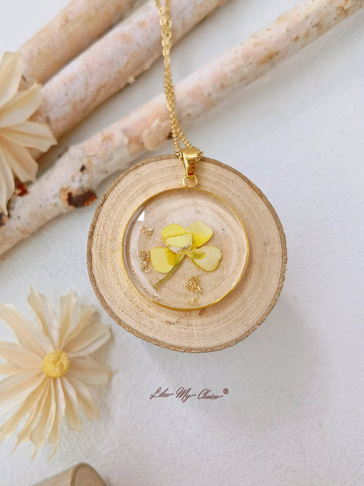 Whispering Blossoms Necklace