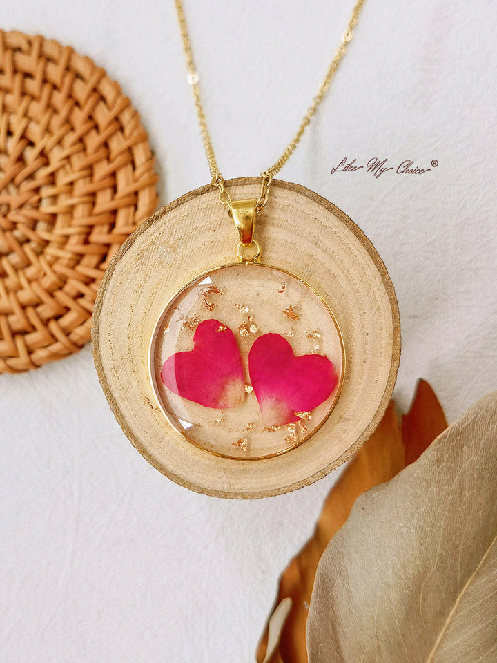 Collier "Heart's Embrace" (étreinte du cœur)