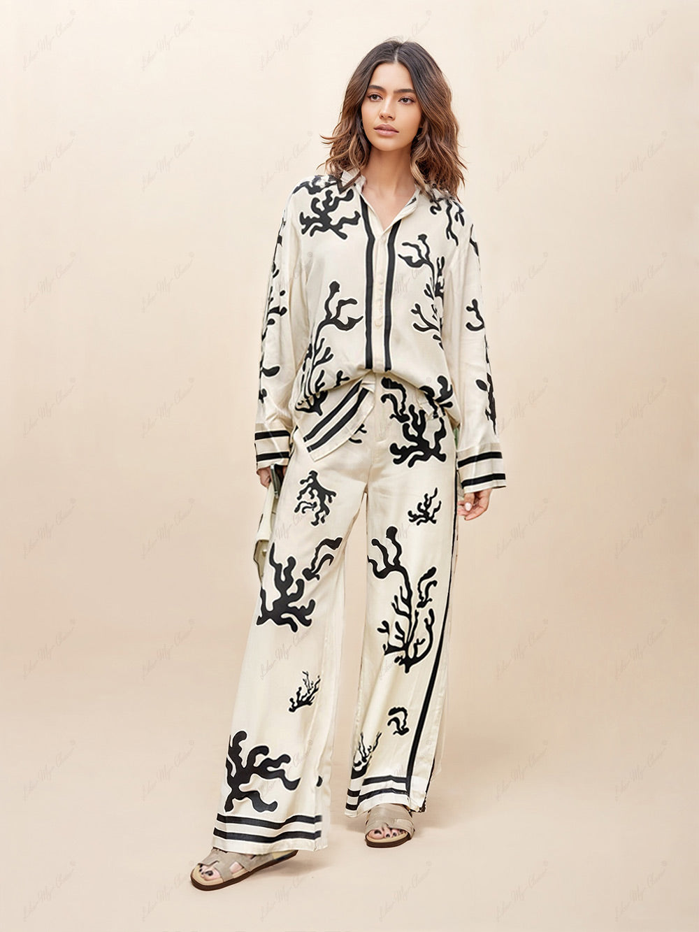 Wide-Leg Silhouette Printed Pants