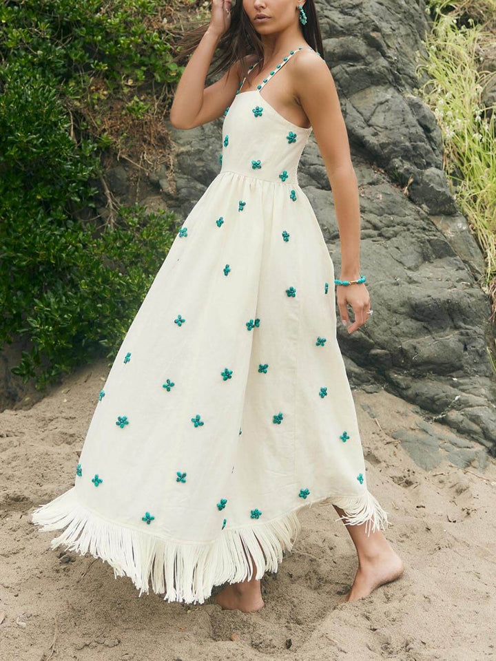 Vestido maxi floral com franjas, único e moderno