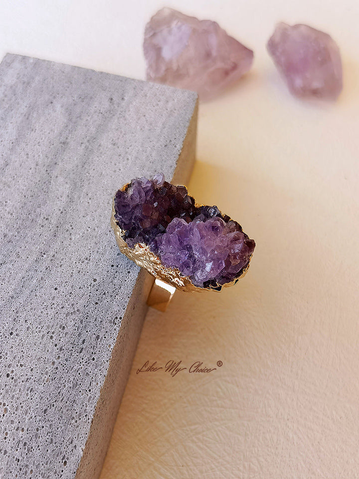 Goldplattierter Ring mit natürlichem Amethyst